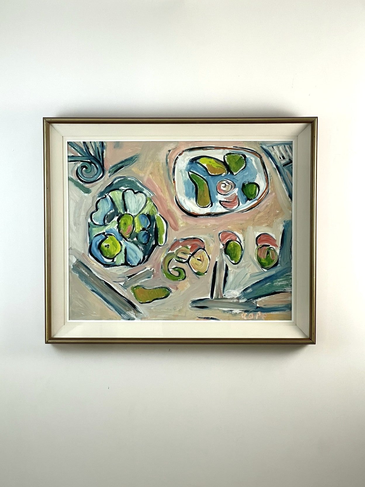 Vibrant modern still life by Irish artist Elizabeth Cope
